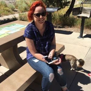 Meet your Posher, Brit